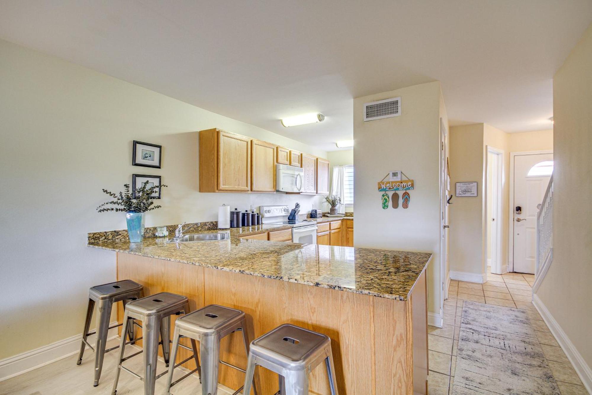 Airy Biloxi Condo With Patio Walk To Beach! المظهر الخارجي الصورة