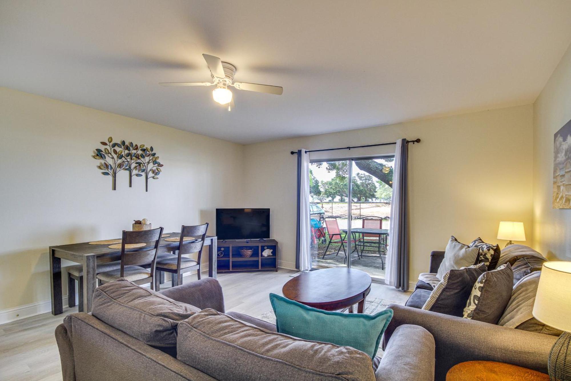 Airy Biloxi Condo With Patio Walk To Beach! المظهر الخارجي الصورة
